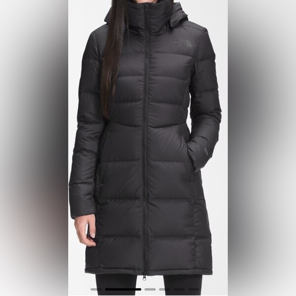 The North Face, Metropolis Parka, 550, woman’s size medium. - Picture 1 of 7